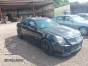 ✅ 2011 Cadillac CTS-V • VIN: 1G6DV5EP8B0157965 • Lot: 42747241. Wystawiony na IAAI z przebiegiem 125 232 mil. Bezpłatny archiwum sprzedaży aukcyjnych z USA i szczegółowy raport historii pojazdu na DreamBid. Zdjęcie 1.