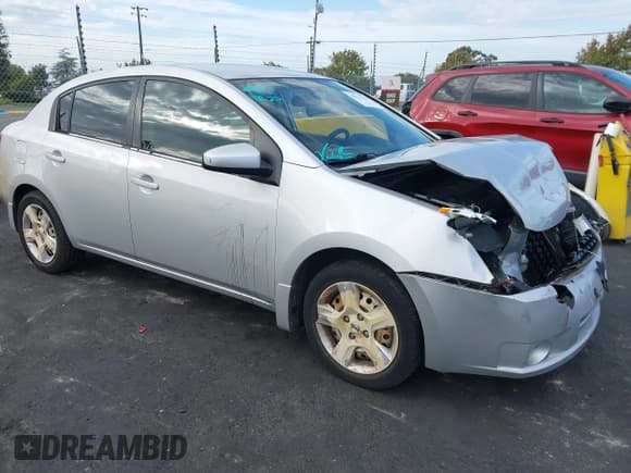 ✅ 2008 Nissan Sentra S • VIN: 3N1AB61E38L695698 • Lot: 43527254. Listed on IAAI with 187,104 mi. Free auction sales archive from the USA and detailed vehicle history report at DreamBid. Image 1.