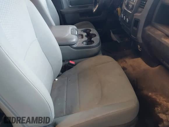 2016 Ram 1500 Tradesman с VIN 3C6JR6DTXGG285398, выставлен на аукционе IAAI как лот 41334597 с пробегом 155 736 миль миль и . История ставок и продаж доступна на DreamBid. Изображение 5.