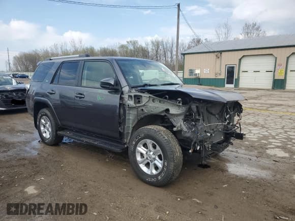 ✅ 2021 Toyota 4Runner SR5 • VIN: JTEMU5JR3M5903408 • Lot: 52088405. Listed on Copart with 76,783 mi. Free auction sales archive from the USA and detailed vehicle history report at DreamBid. Image 4.