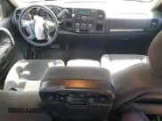 ✅ 2008 Chevrolet Silverado 1500 2LT • VIN: 2GCEC190081326449 • Lot: 49590565. Wystawiony na Copart z przebiegiem 309 997 mil. Bezpłatny archiwum sprzedaży aukcyjnych z USA i szczegółowy raport historii pojazdu na DreamBid. Zdjęcie 8.