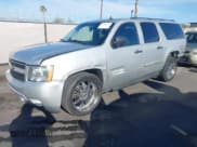 ✅ 2010 Chevrolet Suburban LS • VIN: 1GNUCHE02AR204383 • Lot: 41891591. Listed on IAAI with 177,584 mi. Free auction sales archive from the USA and detailed vehicle history report at DreamBid. Image 18.