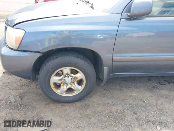 2007 Toyota Highlander с VIN JTEGD21A970158378, выставлен на аукционе IAAI как лот 43037835 с пробегом 391 903 миль миль и . История ставок и продаж доступна на DreamBid. Изображение 13.