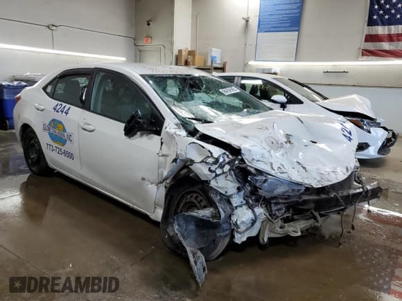 ✅ 2018 Toyota Corolla LE Eco • VIN: 5YFBPRHE4JP835941 • Lot: 72525224. Wystawiony na Copart z przebiegiem Nie podano. Bezpłatny archiwum sprzedaży aukcyjnych z USA i szczegółowy raport historii pojazdu na DreamBid. Zdjęcie 4.