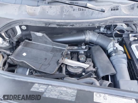 ✅ 2010 Volkswagen Passat Komfort • VIN: WVWJK7AN4AE137450 • Lot: 40731098. Listed on IAAI with 141,238 mi. Free auction sales archive from the USA and detailed vehicle history report at DreamBid. Image 10.