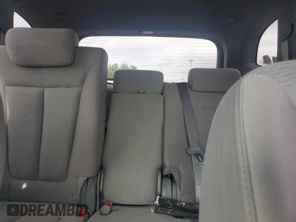 ✅ 2007 Hyundai Santa Fe GLS • VIN: 5NMSG13DX7H089787 • Lot: 75702964. Listed on Copart with 121,139 mi. Free auction sales archive from the USA and detailed vehicle history report at DreamBid. Image 10.