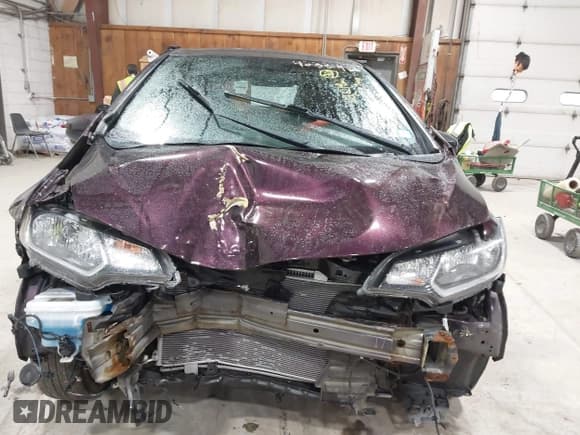 ✅ 2015 Honda Fit EX-L • VIN: 3HGGK5H87FM759560 • Лот: 42331481. Опубликован ранее на IAAI с пробегом 121 219 миль. Бесплатный доступ к архиву аукционных продаж из США и подробный отчёт об истории автомобиля на DreamBid. Изображение 6.