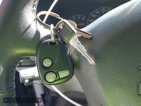 1999 Chevrolet Suburban с VIN 1GNFK16R0XJ422443, выставлен на аукционе IAAI как лот 43599587 с пробегом 159 746 миль миль и . История ставок и продаж доступна на DreamBid. Изображение 11.