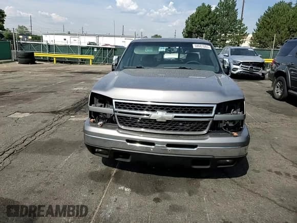 ✅ 2007 Chevrolet Silverado 1500 LT2 • VIN: 2GCEK13N271128901 • Лот: 68681065. Опубликован ранее на Copart с пробегом 187 362 миль. Бесплатный доступ к архиву аукционных продаж из США и подробный отчёт об истории автомобиля на DreamBid. Изображение 13.