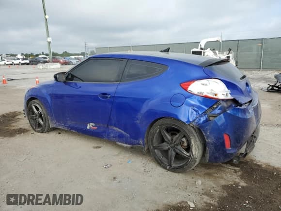 ✅ 2013 Hyundai Veloster w/Black Int • VIN: KMHTC6AD5DU156568 • Lot: 85583434. Listed on Copart with 90,303 mi. Free auction sales archive from the USA and detailed vehicle history report at DreamBid. Image 2.