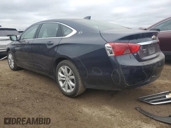 ✅ 2017 Chevrolet Impala LT • VIN: 1G1105S35HU137294 • Лот: 73285884. Опубликован ранее на Copart с пробегом 106 140 миль. Бесплатный доступ к архиву аукционных продаж из США и подробный отчёт об истории автомобиля на DreamBid. Изображение 2.