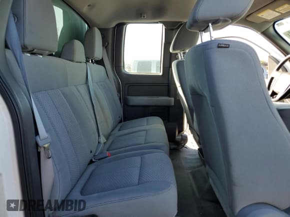 ✅ 2013 Ford F-150 XL • VIN: 1FTVX1ET7DKE63077 • Lot: 79958494. Wystawiony na Copart z przebiegiem 120 704 mil. Bezpłatny archiwum sprzedaży aukcyjnych z USA i szczegółowy raport historii pojazdu na DreamBid. Zdjęcie 10.