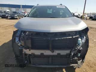 2025 Chevrolet Equinox FWD LT z VIN 3GNAXHEG4SL132521, wystawiony jako Copart lot #54137945 z przebiegiem 4 036 mil mil oraz Czysty tytuł • Clean title. Historia ofert i sprzedaży dostępna na DreamBid. Obrazek 5.