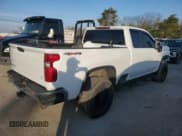 ✅ 2022 Chevrolet Silverado 2500HD LT • VIN: 1GC5YNE7XNF109765 • Лот: 42594465. Опубликован ранее на Copart с пробегом Не указан. Бесплатный доступ к архиву аукционных продаж из США и подробный отчёт об истории автомобиля на DreamBid. Изображение 3.