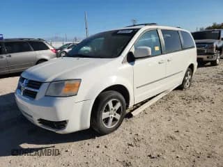 ✅ 2010 Dodge Grand Caravan SXT • VIN: 2D4RN5D10AR202081 • Lot: 89920235. Wystawiony na Copart z przebiegiem 191 556 mil. Bezpłatny archiwum sprzedaży aukcyjnych z USA i szczegółowy raport historii pojazdu na DreamBid. Zdjęcie 1.