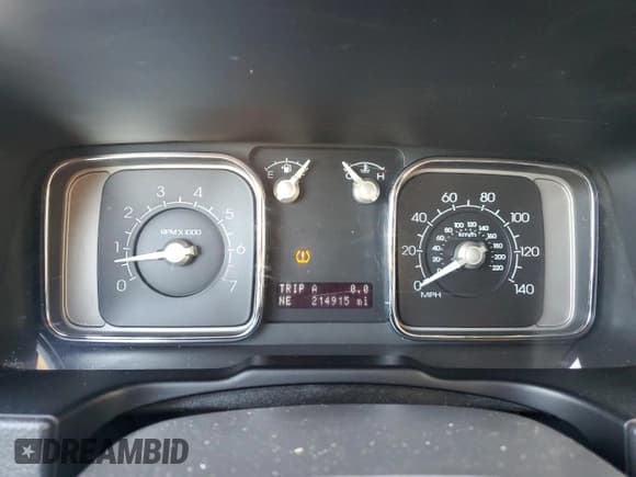 ✅ 2007 Lincoln MKX • VIN: 2LMDU88C87BJ33231 • Лот: 81125955. Опубликован ранее на Copart с пробегом 214 915 миль. Бесплатный доступ к архиву аукционных продаж из США и подробный отчёт об истории автомобиля на DreamBid. Изображение 9.