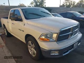 ✅ 2009 Dodge 1500 SLT • VIN: 1D3HB18T59S793404 • Lot: 42686822. Wystawiony na IAAI z przebiegiem Nie podano. Bezpłatny archiwum sprzedaży aukcyjnych z USA i szczegółowy raport historii pojazdu na DreamBid. Zdjęcie 1.