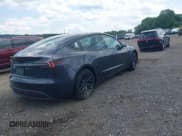 ✅ 2024 Tesla Model 3 • VIN: 5YJ3E1EA1RF735719 • Lot: 42101947. Wystawiony na IAAI z przebiegiem 15 903 mil. Bezpłatny archiwum sprzedaży aukcyjnych z USA i szczegółowy raport historii pojazdu na DreamBid. Zdjęcie 4.