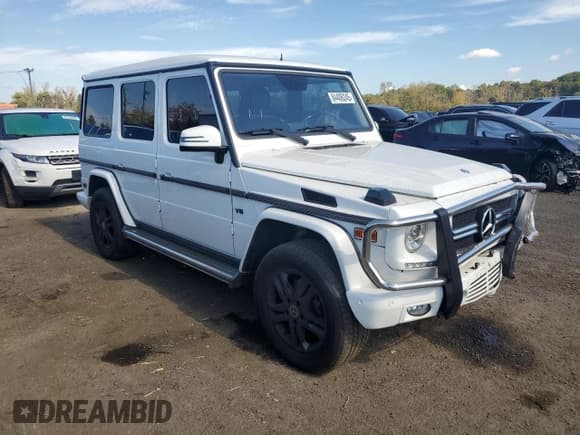 ✅ 2015 Mercedes-Benz G 550 • VIN: WDCYC3HF7FX237180 • Lot: 84406245. Wystawiony na Copart z przebiegiem 105 210 mil. Bezpłatny archiwum sprzedaży aukcyjnych z USA i szczegółowy raport historii pojazdu na DreamBid. Zdjęcie 4.