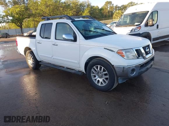 ✅ 2010 Nissan Frontier SE • VIN: 1N6AD0ER9AC438013 • Lot: 41852387. Wystawiony na IAAI z przebiegiem 200 220 mil. Bezpłatny archiwum sprzedaży aukcyjnych z USA i szczegółowy raport historii pojazdu na DreamBid. Zdjęcie 1.