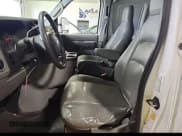 ✅ 2012 Ford Econoline Cargo Recreational • VIN: 1FTNE2EW0CDA38650 • Lot: 57364095. Wystawiony na Copart z przebiegiem 66 343 mil. Bezpłatny archiwum sprzedaży aukcyjnych z USA i szczegółowy raport historii pojazdu na DreamBid. Zdjęcie 5.