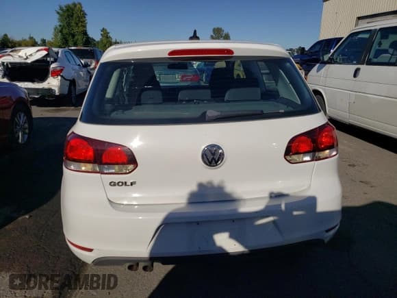 ✅ 2012 Volkswagen Golf • VIN: WVWBB7AJ6CW103640 • Lot: 84014335. Listed on Copart with 133,625 mi. Free auction sales archive from the USA and detailed vehicle history report at DreamBid. Image 6.