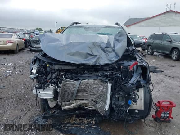 2022 Kia Sorento X-Line S z VIN 5XYRLDLC1NG085105, wystawiony jako IAAI lot #42375855 z przebiegiem 43 182 mil mil oraz . Historia ofert i sprzedaży dostępna na DreamBid. Obrazek 13.