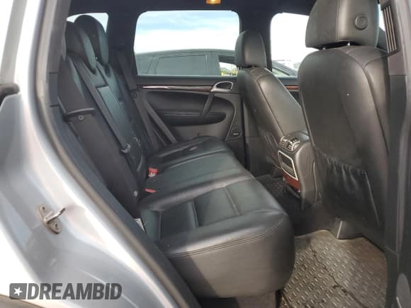 ✅ 2008 Porsche Cayenne • VIN: WP1AA29P78LA16170 • Lot: 90875055. Wystawiony na Copart z przebiegiem 175 462 mil. Bezpłatny archiwum sprzedaży aukcyjnych z USA i szczegółowy raport historii pojazdu na DreamBid. Zdjęcie 11.