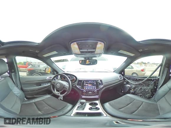 ✅ 2019 Jeep Grand Cherokee Altitude • VIN: 1C4RJFAG6KC819440 • Лот: 57659955. Опубликован ранее на Copart с пробегом 123 714 миль. Бесплатный доступ к архиву аукционных продаж из США и подробный отчёт об истории автомобиля на DreamBid. Изображение 16.