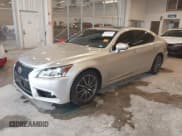 ✅ 2015 Lexus LS 460 • VIN: JTHCL5EF5F5025369 • Lot: 41942069. Listed on IAAI with 116,073 mi. Free auction sales archive from the USA and detailed vehicle history report at DreamBid. Image 17.