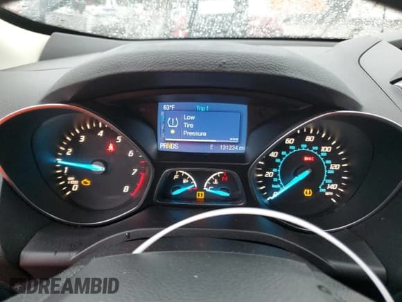 ✅ 2015 Ford Escape SE • VIN: 1FMCU9G99FUA72032 • Лот: 87232355. Опубликован ранее на Copart с пробегом 131 234 миль. Бесплатный доступ к архиву аукционных продаж из США и подробный отчёт об истории автомобиля на DreamBid. Изображение 9.