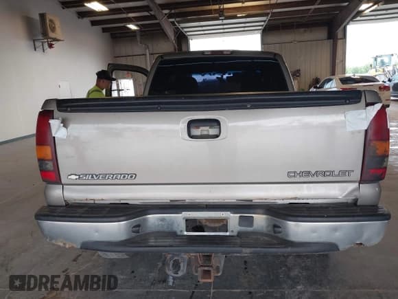 ✅ 2002 Chevrolet Silverado 1500 LT • VIN: 2GCEK19TX21290449 • Lot: 42593282. Listed on IAAI with Not provided. Free auction sales archive from the USA and detailed vehicle history report at DreamBid. Image 16.