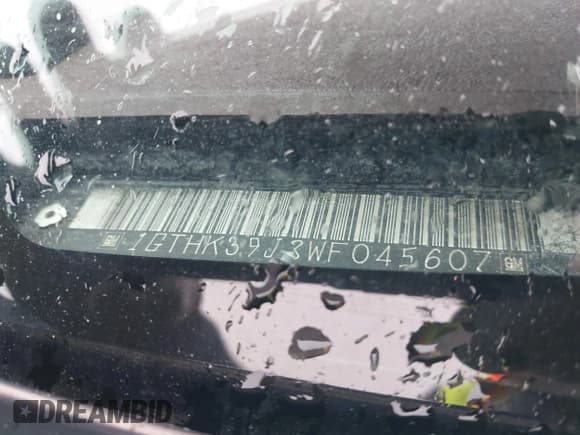 ✅ 1998 GMC Sierra 3500 • VIN: 1GTHK39J8WF045607 • Лот: 42355563. Опубликован ранее на IAAI с пробегом Не указан. Бесплатный доступ к архиву аукционных продаж из США и подробный отчёт об истории автомобиля на DreamBid. Изображение 9.