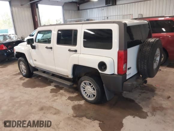 ✅ 2009 Hummer H3 Luxury • VIN: 5GTEN13E798116629 • Лот: 43391327. Опубликован ранее на IAAI с пробегом 81 702 миль. Бесплатный доступ к архиву аукционных продаж из США и подробный отчёт об истории автомобиля на DreamBid. Изображение 3.