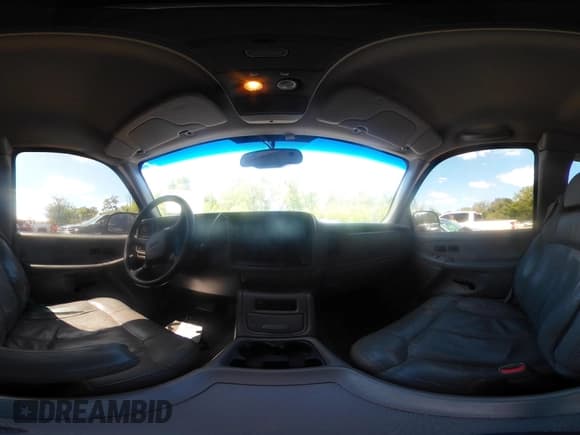 ✅ 2001 GMC Sierra 1500 SLE • VIN: 2GTEK19T611308931 • Лот: 42192722. Опубликован ранее на IAAI с пробегом 271 777 миль. Бесплатный доступ к архиву аукционных продаж из США и подробный отчёт об истории автомобиля на DreamBid. Изображение 23.