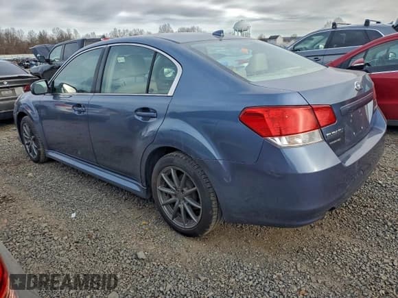 ✅ 2013 Subaru Legacy Limited • VIN: 4S3BMCK66D3029684 • Lot: 95618325. Wystawiony na Copart z przebiegiem 115 334 mil. Bezpłatny archiwum sprzedaży aukcyjnych z USA i szczegółowy raport historii pojazdu na DreamBid. Zdjęcie 2.