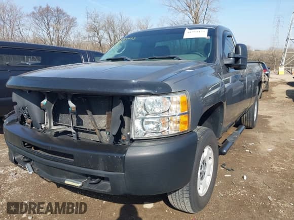 ✅ 2013 Chevrolet Silverado 1500 Work Truck • VIN: 1GCNKPEX2DZ323403 • Lot: 41754473. Wystawiony na IAAI z przebiegiem 150 224 mil. Bezpłatny archiwum sprzedaży aukcyjnych z USA i szczegółowy raport historii pojazdu na DreamBid. Zdjęcie 17.