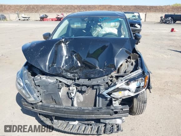 ✅ 2017 Nissan Sentra S • VIN: 3N1AB7AP0HY393246 • Lot: 43418345. Listed on IAAI with 115,920 mi. Free auction sales archive from the USA and detailed vehicle history report at DreamBid. Image 6.