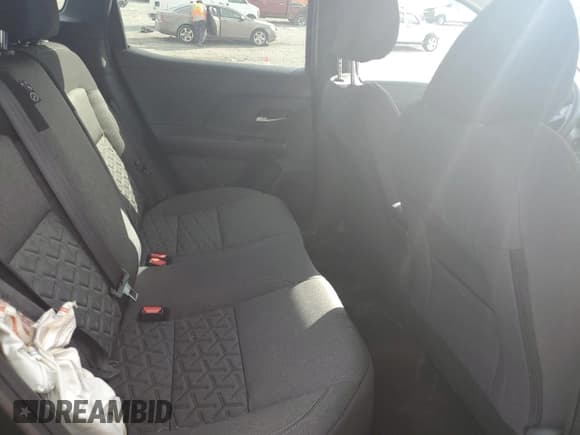 ✅ 2025 Nissan Kicks SV • VIN: 3N8AP6CB6SL433672 • Лот: 85589085. Опубликован ранее на Copart с пробегом 6 983 миль. Бесплатный доступ к архиву аукционных продаж из США и подробный отчёт об истории автомобиля на DreamBid. Изображение 11.