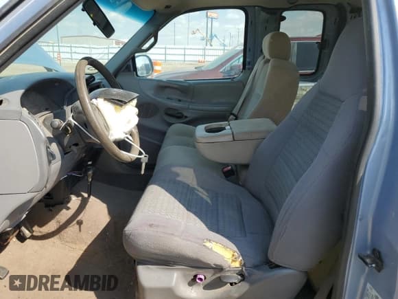 ✅ 1998 Ford F-250 • VIN: 1FTPX28L6WKB05420 • Lot: 72421204. Listed on Copart with 166,399 mi. Free auction sales archive from the USA and detailed vehicle history report at DreamBid. Image 7.