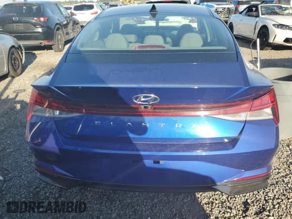 ✅ 2022 Hyundai Elantra SEL • VIN: 5NPLN4AG6NH067343 • Lot: 87260545. Listed on Copart with 24,422 mi. Free auction sales archive from the USA and detailed vehicle history report at DreamBid. Image 6.