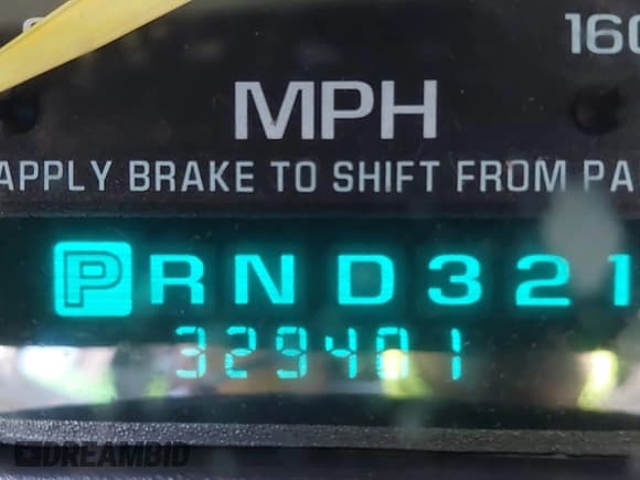 ✅ 2001 Chevrolet Silverado 1500 LS • VIN: 2GCEC19W611212627 • Lot: 43626761. Listed on IAAI with 329,401 mi. Free auction sales archive from the USA and detailed vehicle history report at DreamBid. Image 15.