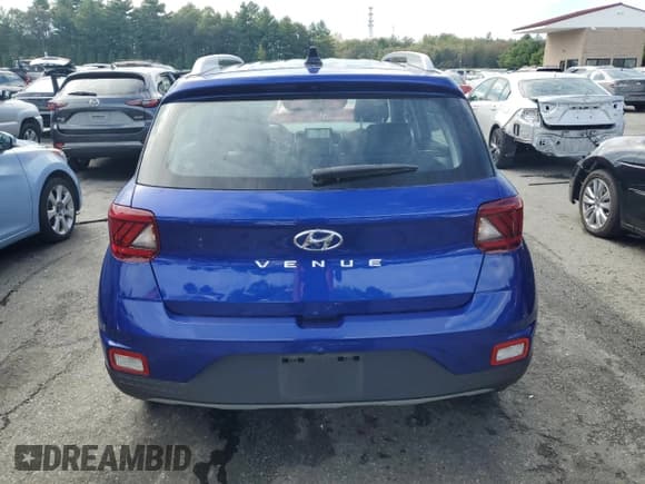 ✅ 2022 Hyundai Venue SEL • VIN: KMHRC8A32NU201352 • Lot: 82040765. Listed on Copart with 24,258 mi. Free auction sales archive from the USA and detailed vehicle history report at DreamBid. Image 6.