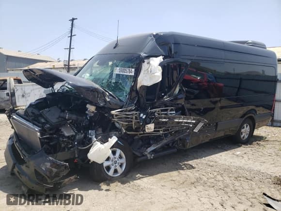 ✅ 2023 Mercedes-Benz Sprinter Passenger • VIN: W1Z4NGHY6PT142701 • Lot: 55005784. Wystawiony na Copart z przebiegiem Nie podano. Bezpłatny archiwum sprzedaży aukcyjnych z USA i szczegółowy raport historii pojazdu na DreamBid. Zdjęcie 1.