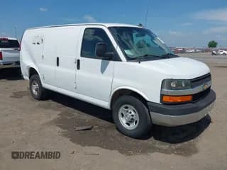 ✅ 2021 Chevrolet Express Cargo • VIN: 1GCWGAFP8M1190582 • Lot: 42826973. Listed on IAAI with 125,994 mi. Free auction sales archive from the USA and detailed vehicle history report at DreamBid. Image 1.