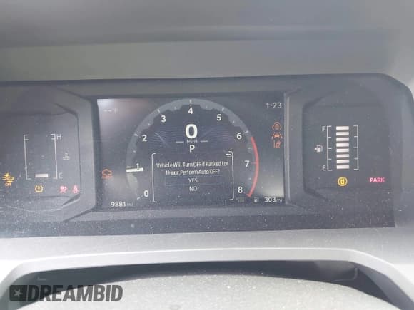 ✅ 2024 Toyota Tacoma SR • VIN: 3TYKD5HN7RT000845 • Lot: 42097772. Wystawiony na IAAI z przebiegiem 9 881 mil. Bezpłatny archiwum sprzedaży aukcyjnych z USA i szczegółowy raport historii pojazdu na DreamBid. Zdjęcie 7.