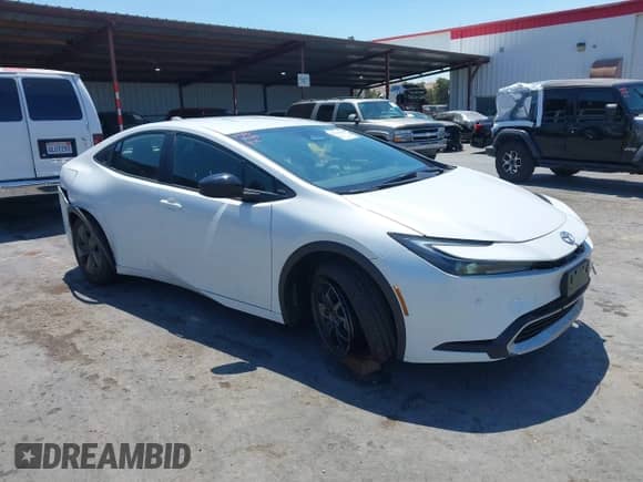 2025 Toyota Prius SE с VIN JTDACACU5S3041872, выставлен на аукционе IAAI как лот 42746943 с пробегом 6 615 миль миль и . История ставок и продаж доступна на DreamBid. Изображение 1.