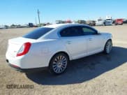 ✅ 2013 Lincoln MKS • VIN: 1LNHL9DK0DG614372 • Lot: 43568649. Wystawiony na IAAI z przebiegiem 69 199 mil. Bezpłatny archiwum sprzedaży aukcyjnych z USA i szczegółowy raport historii pojazdu na DreamBid. Zdjęcie 4.