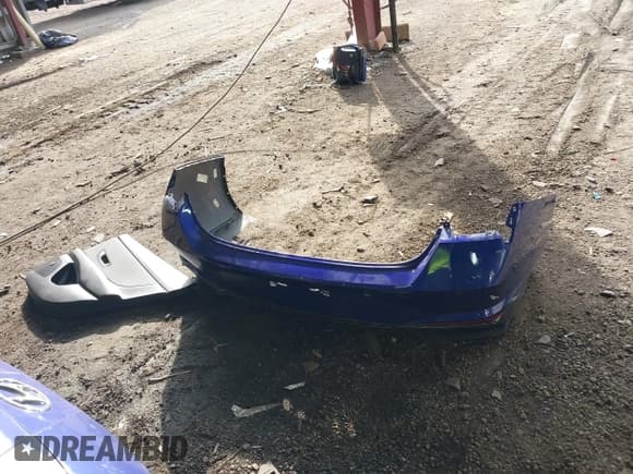 ✅ 2023 Hyundai Elantra Limited • VIN: KMHLN4AJ0PU052319 • Lot: 43292819. Listed on IAAI with 54,808 mi. Free auction sales archive from the USA and detailed vehicle history report at DreamBid. Image 12.