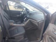 ✅ 2016 Ford Escape SE • VIN: 1FMCU9GX5GUB65131 • Лот: 43816427. Опубликован ранее на IAAI с пробегом 125 827 миль. Бесплатный доступ к архиву аукционных продаж из США и подробный отчёт об истории автомобиля на DreamBid. Изображение 5.